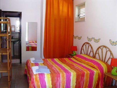 Villaggio Simenzaru Mongiove Exterior foto